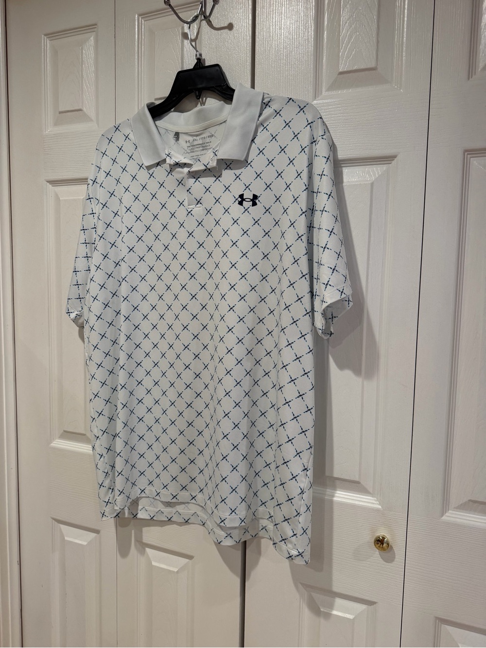 Under Armour White Polo with Navy Cross Pattern - Picture 3 of 6